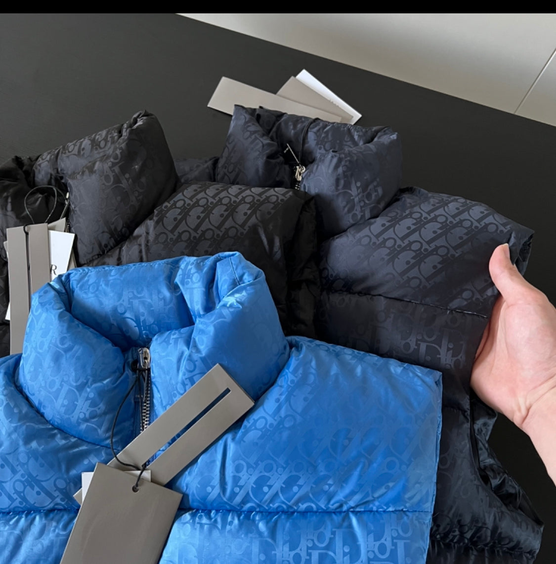 Doudoune sans manche blue navy CD facture