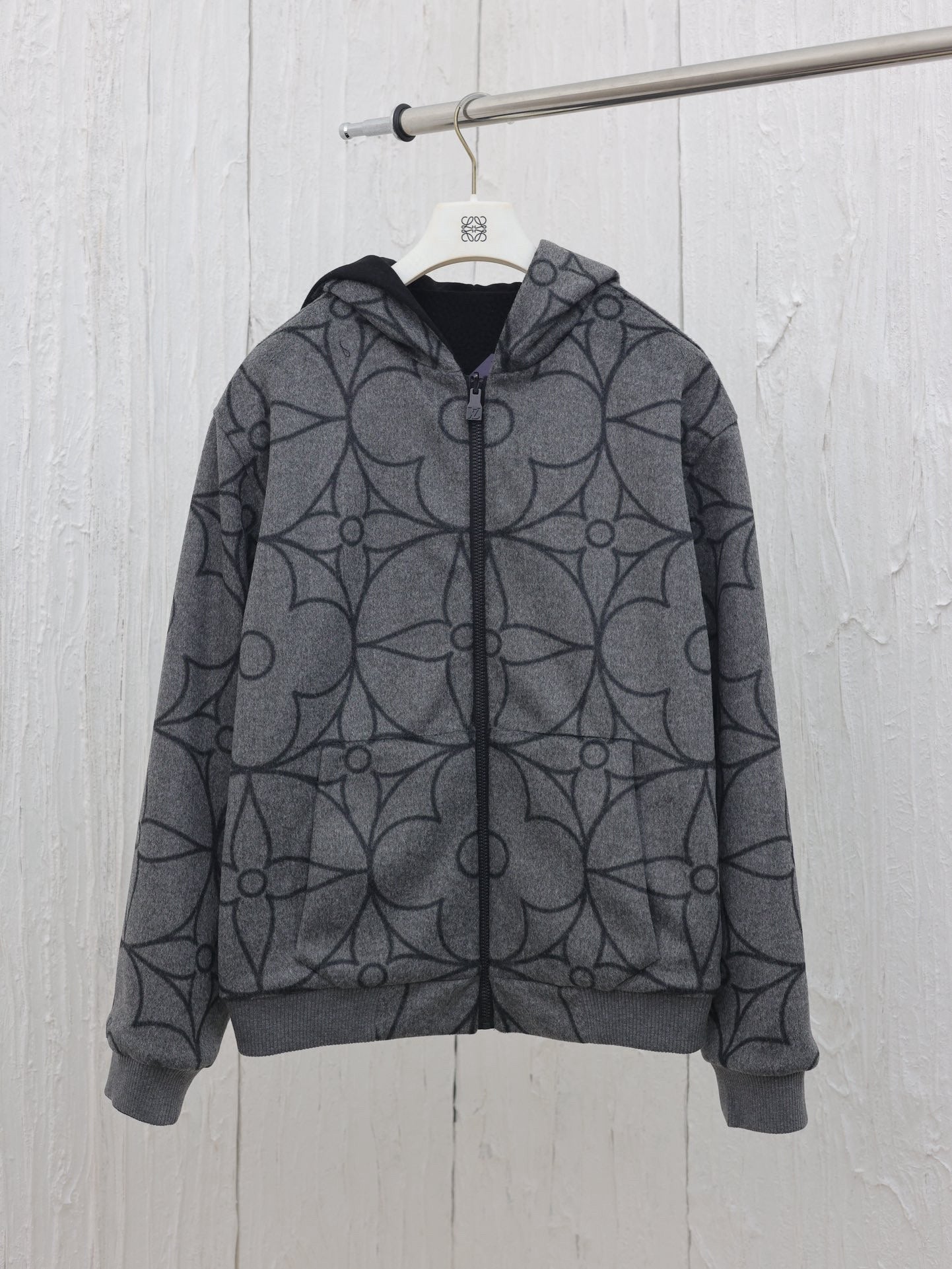 Blouson capuche réversible Lv