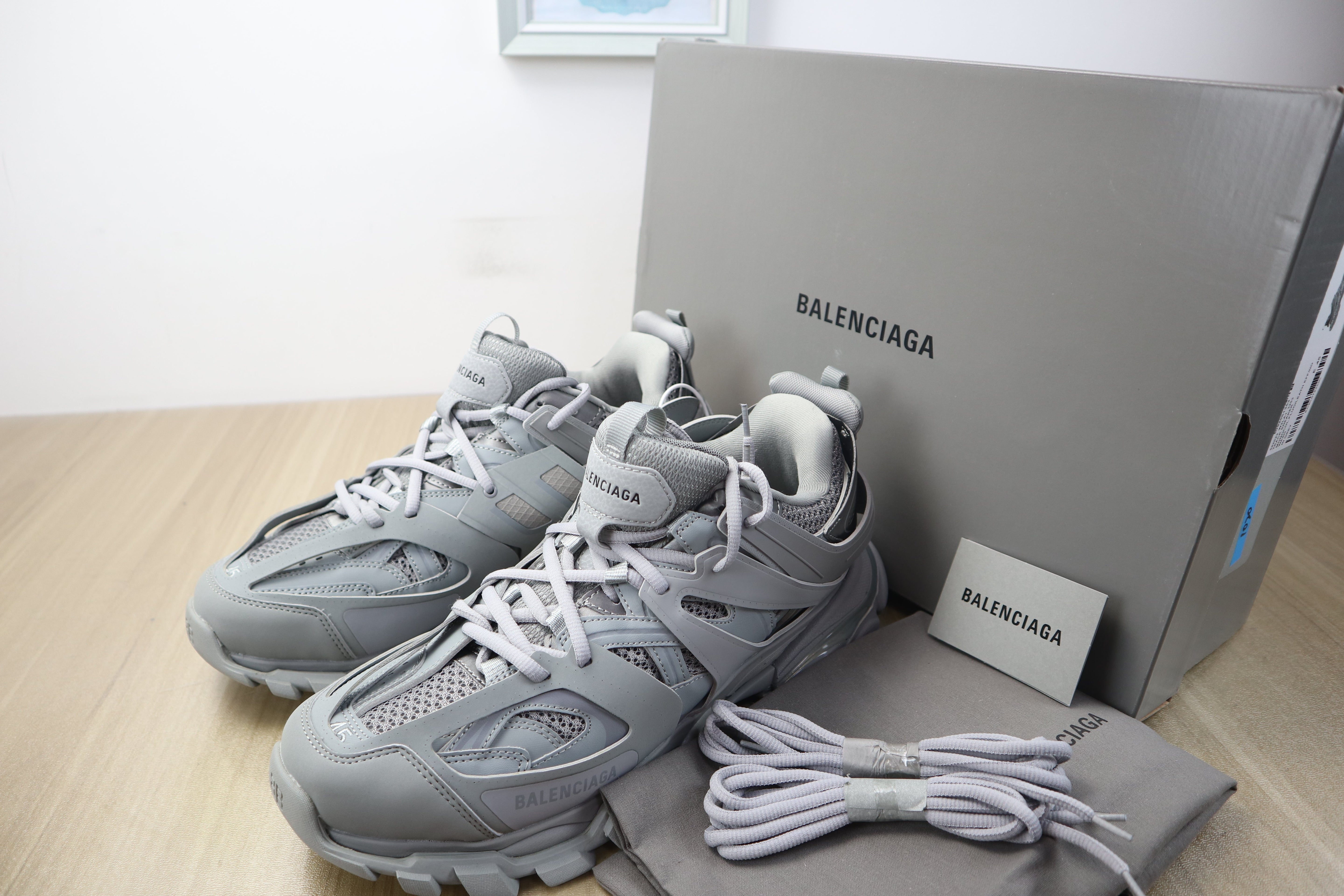 Blncg track grey