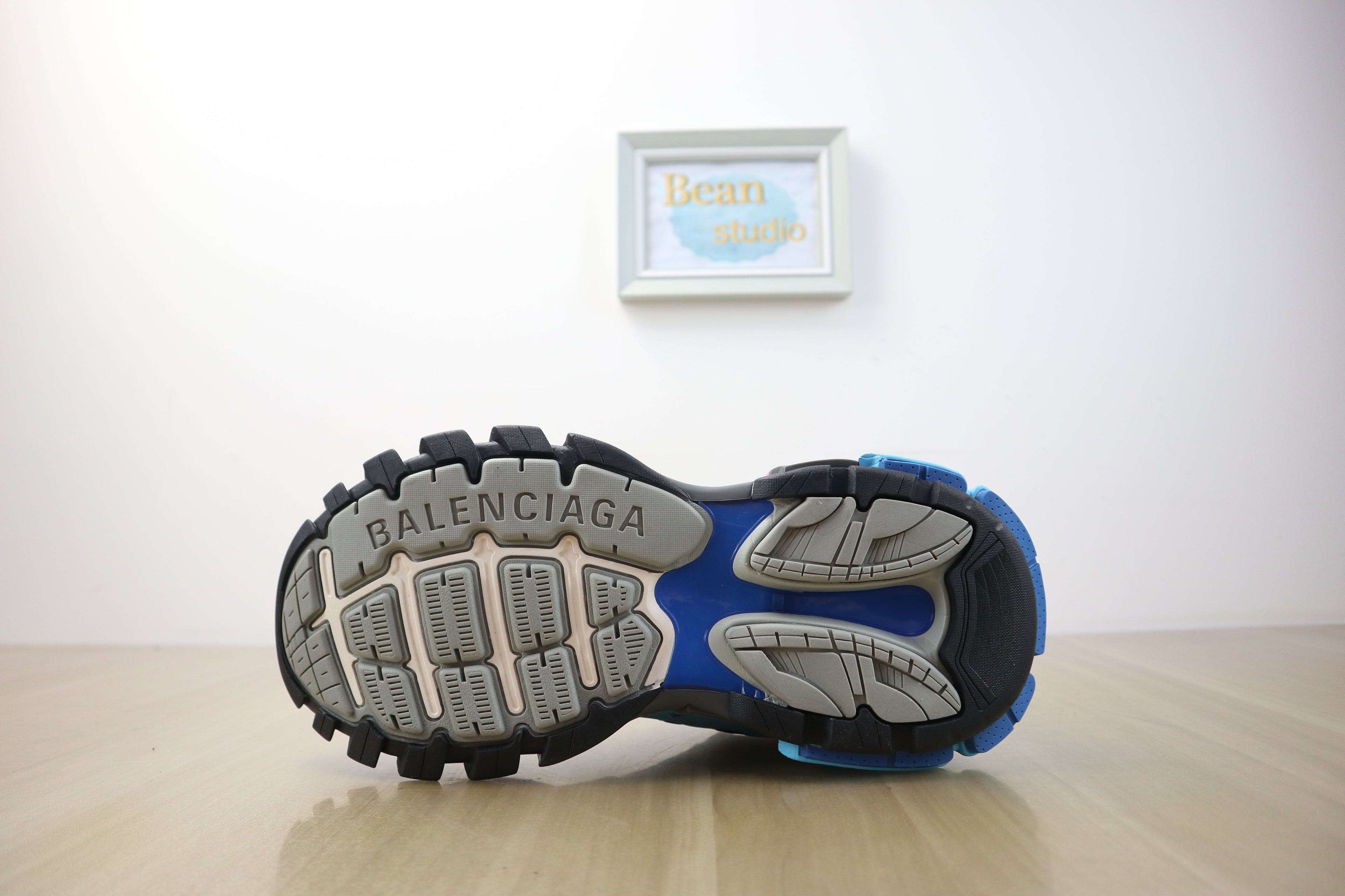 Blncg track blue pink