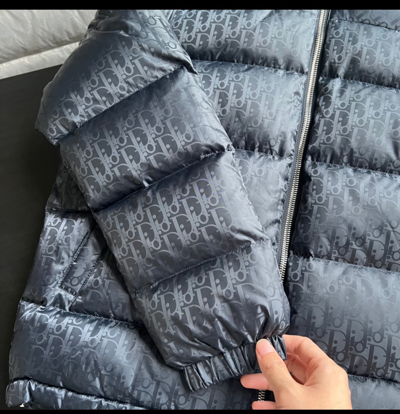 Doudoune CD oblique bleu nuit facture 2023