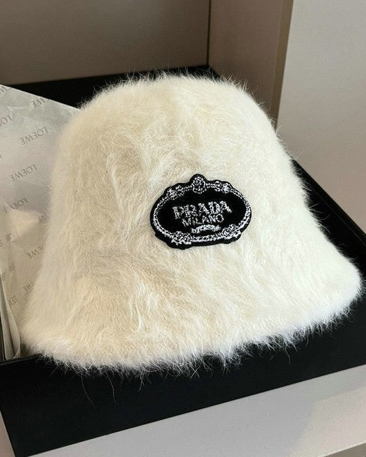 Bonnet PRADA