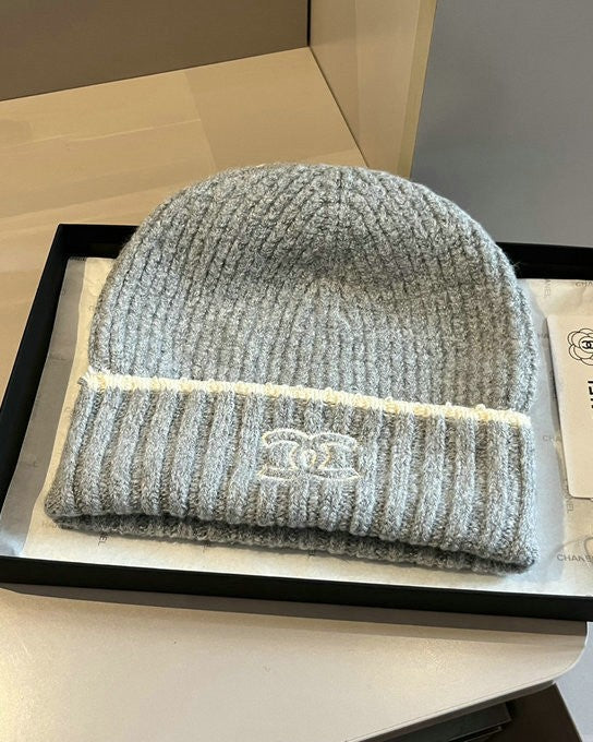 Bonnet CHANEL