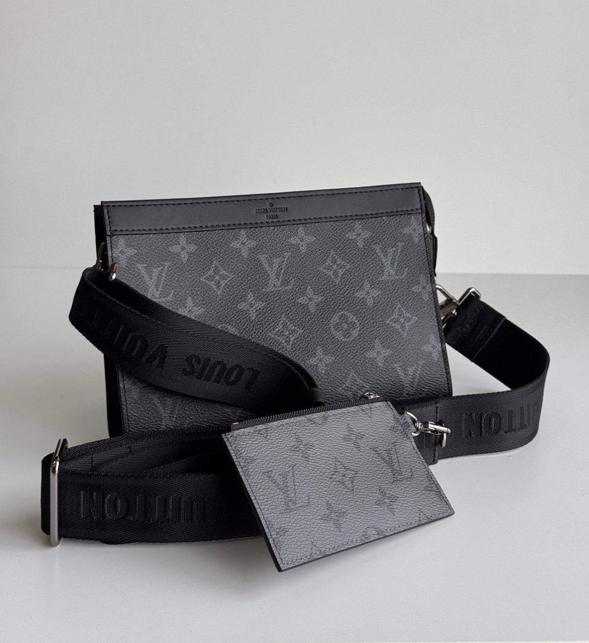 Sacoche Louis Vuitton