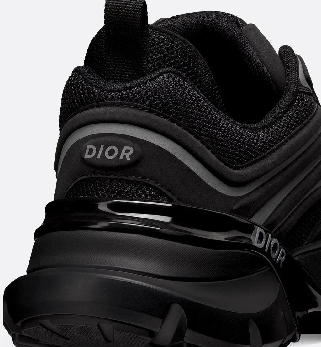 Dior B44