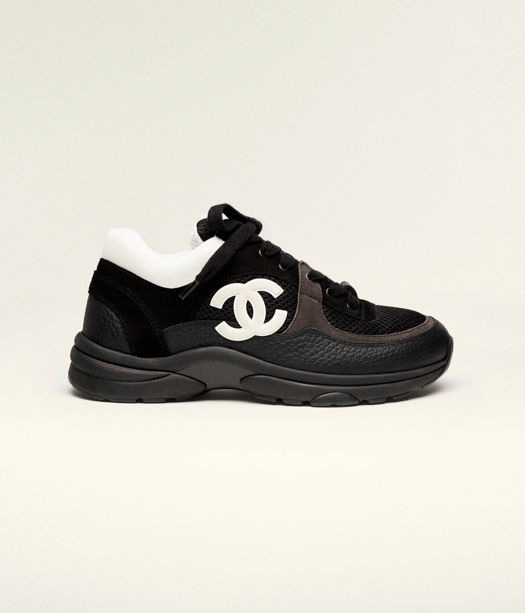 Channel noir