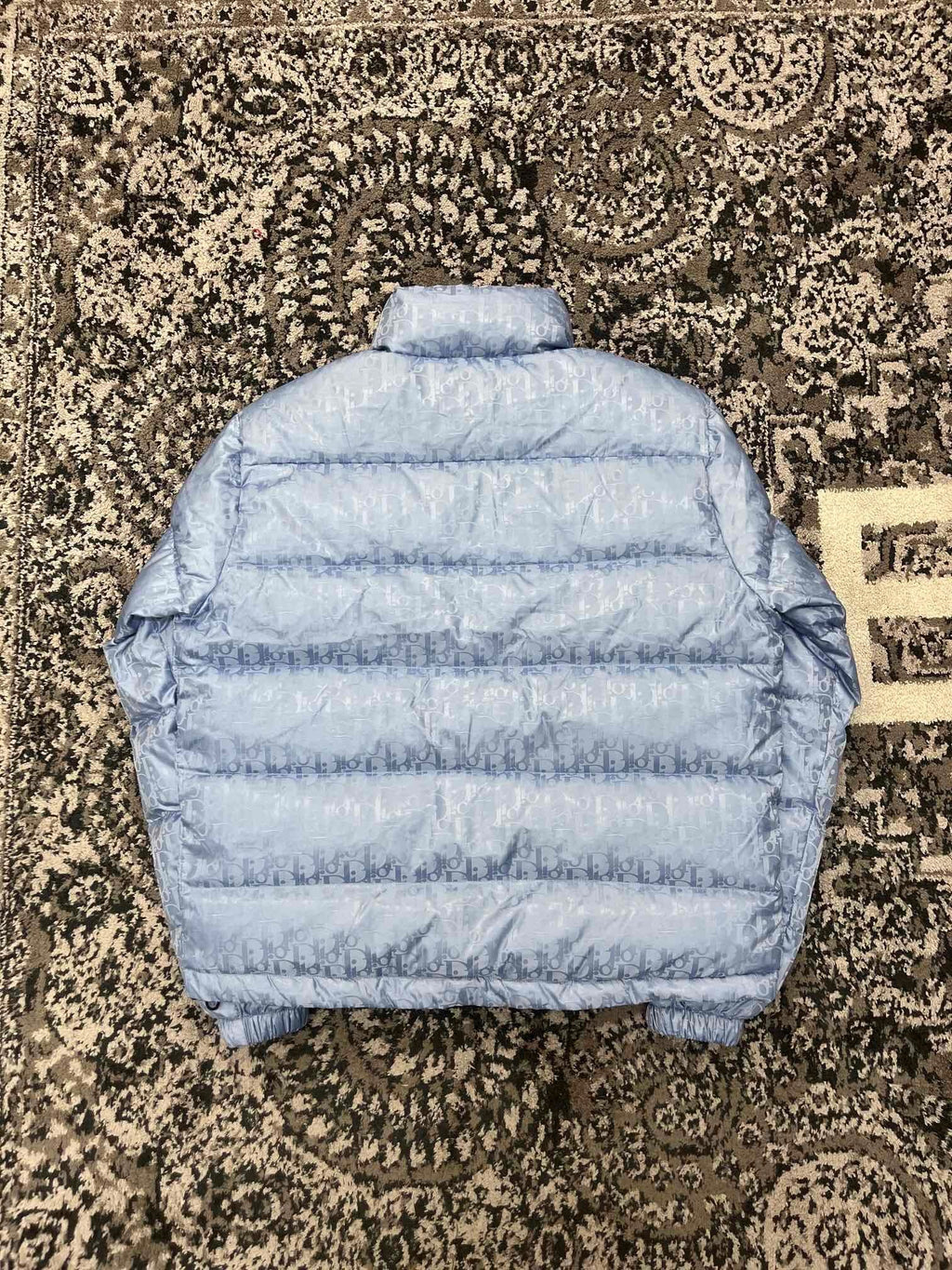 Doudoune CD oblique bleu ciel facture 2023