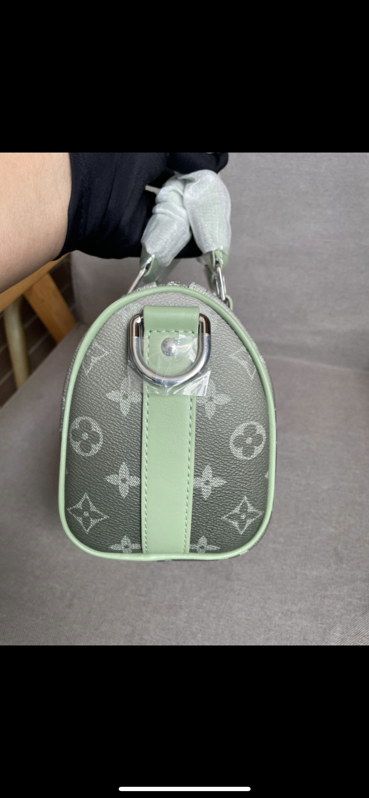 Sac keepall Grey vert 25 10/10