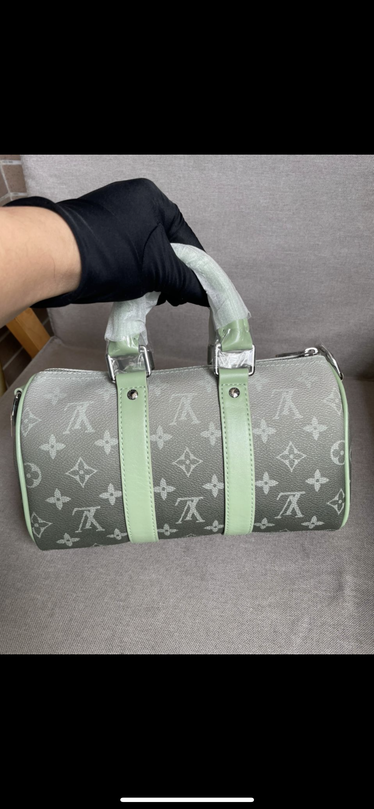 Sac keepall Grey vert 25 10/10