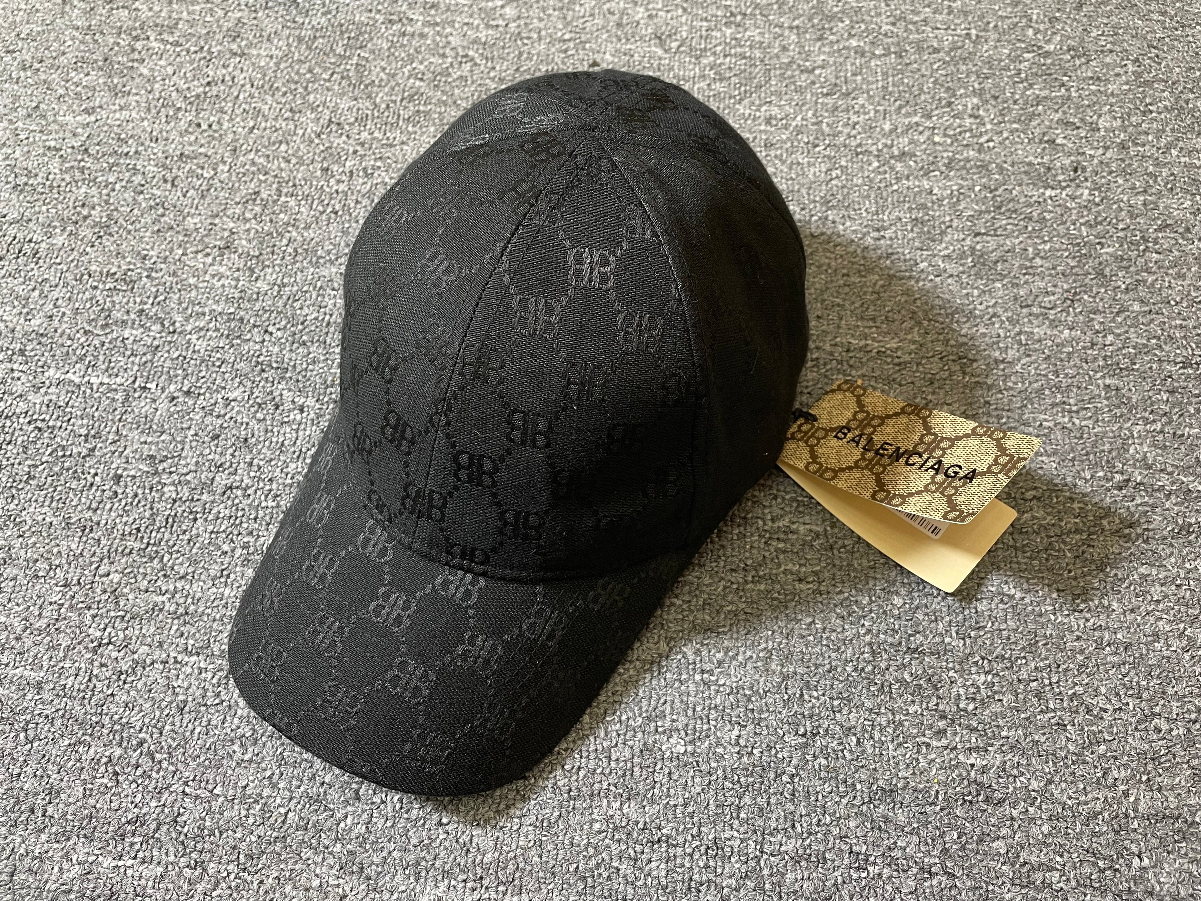 Casquette blncg x Gg noir avec ticket