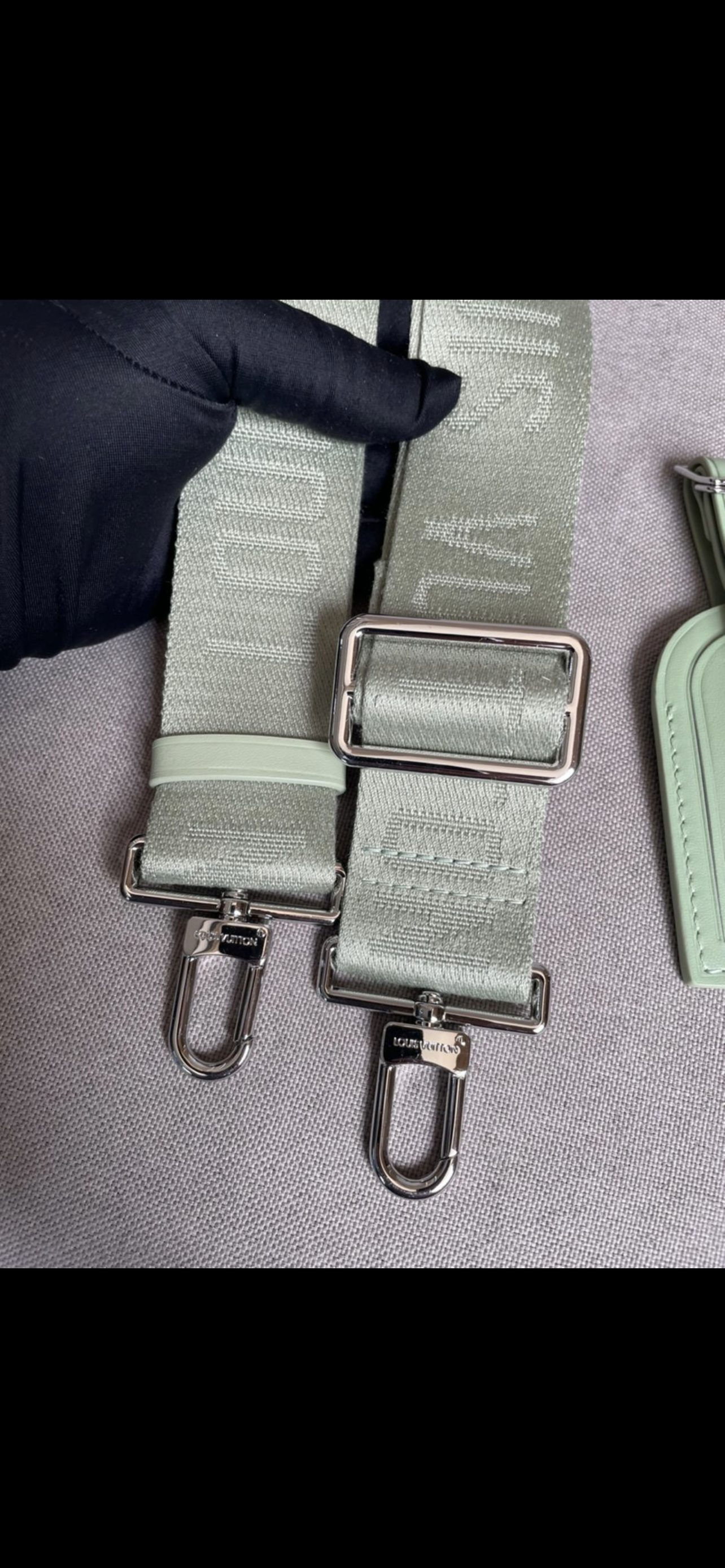 Sac keepall Grey vert 25 10/10