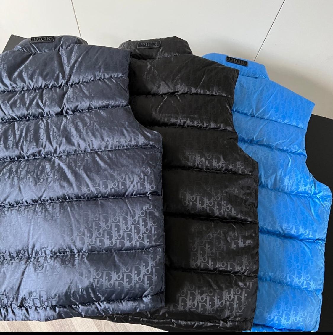 Doudoune sans manche blue navy CD facture