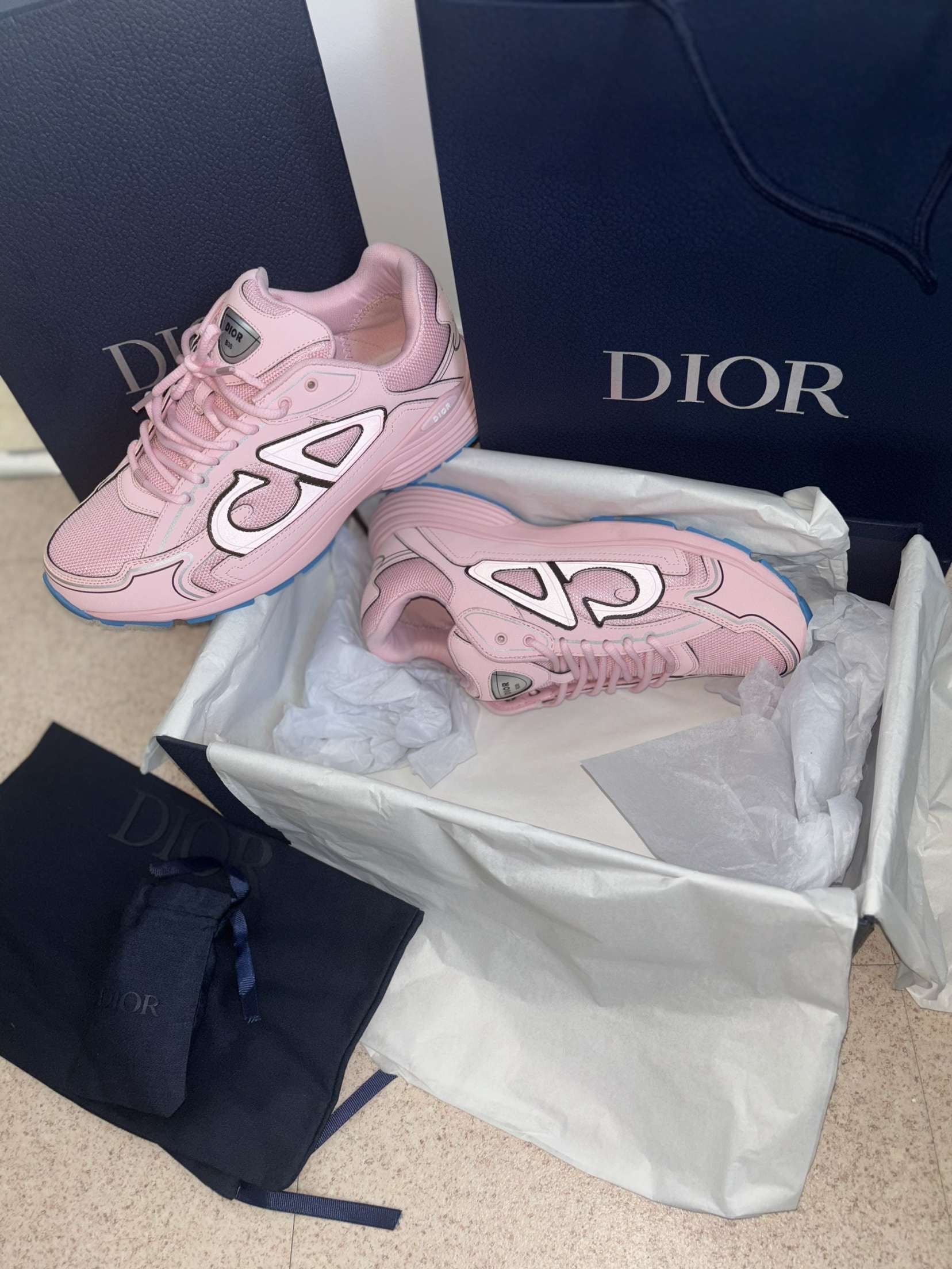 SNEAKERS B30