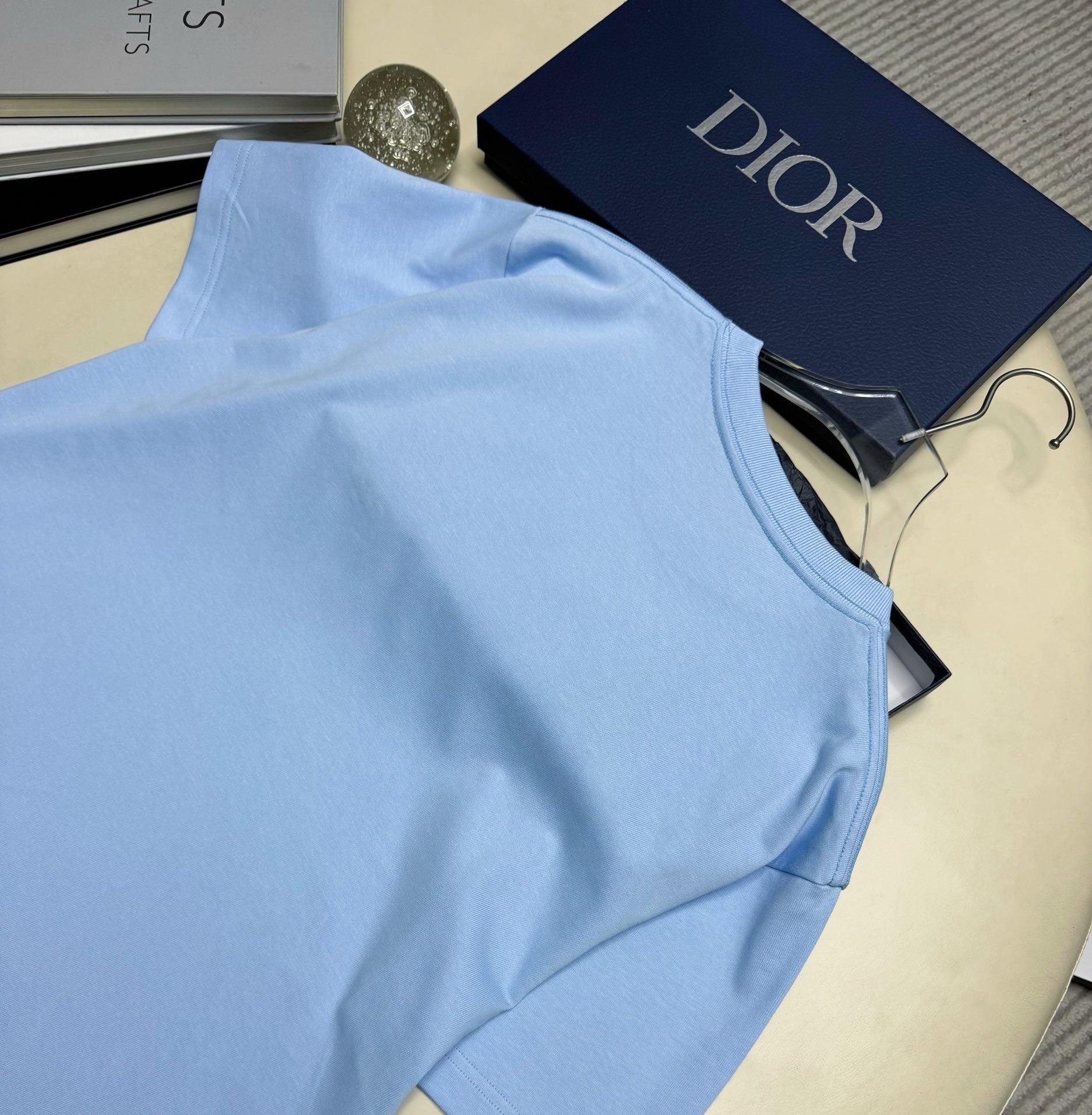 T-shirt CD Couture, coupe relax