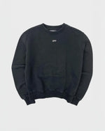 Off-white pull